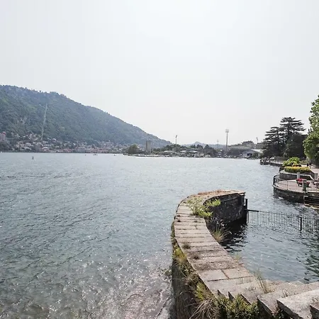 アパート Lake & Olmo *