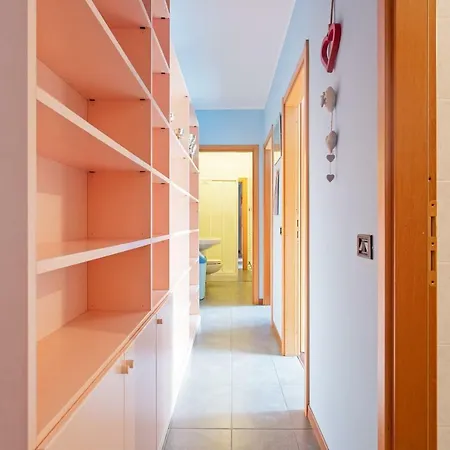 Lake & Olmo Apartman